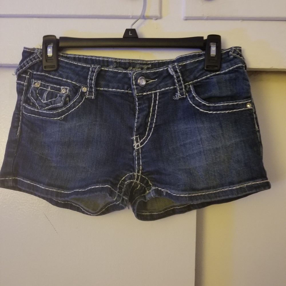 Denim Shorts with cute detail size M